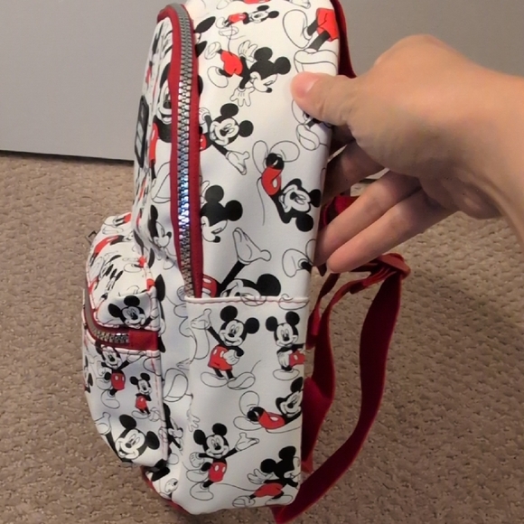 Disney Mickey Mouse Kids Backpack - Black, Red, and White NWT - Picture 8 of 10